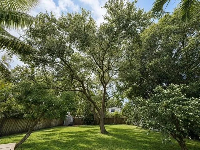 1720 SW 4th St #1720 Fort Lauderdale, FL 33312