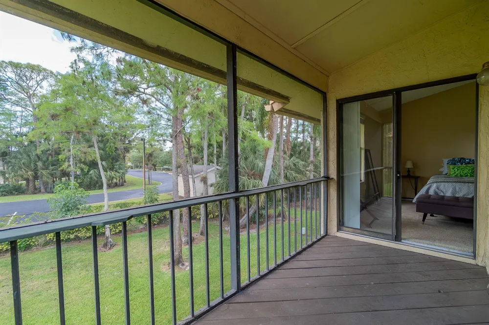 13095 Belhaven Court Wellington, FL 33414