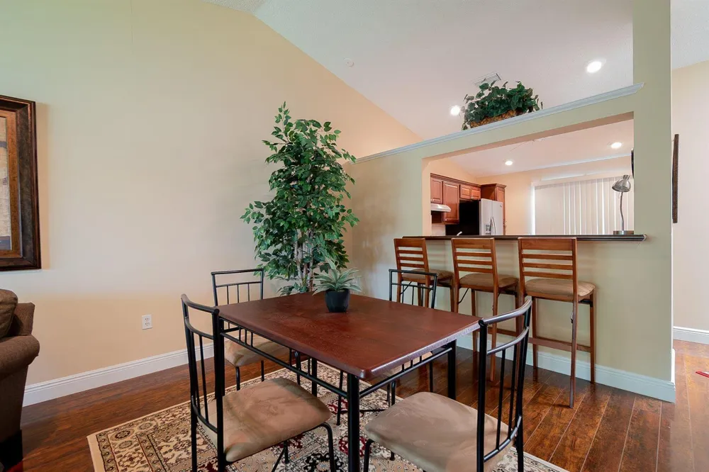 13095 Belhaven Court Wellington, FL 33414