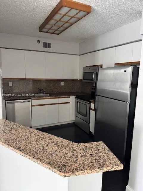 3400 NE 192nd St #802 Aventura, FL 33180