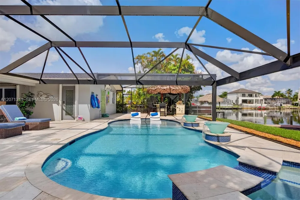 1633 Edith Esplande Cape Coral, FL 33904