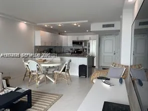 100 Bayview Dr #2010 Sunny Isles Beach, FL 33160