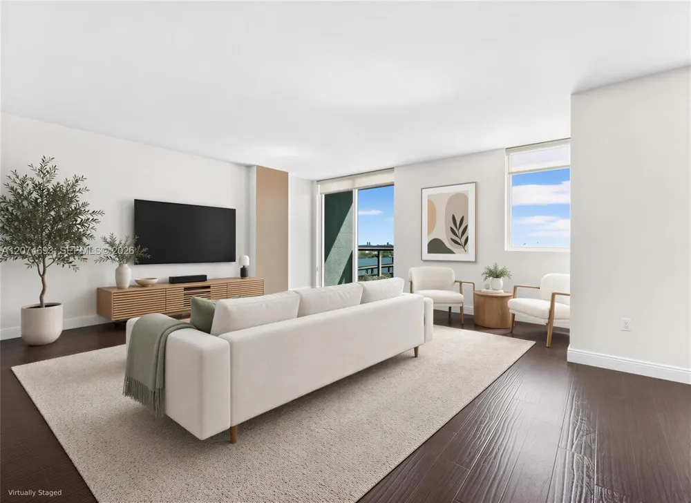244 Biscayne Blvd #1803 Miami, FL 33132