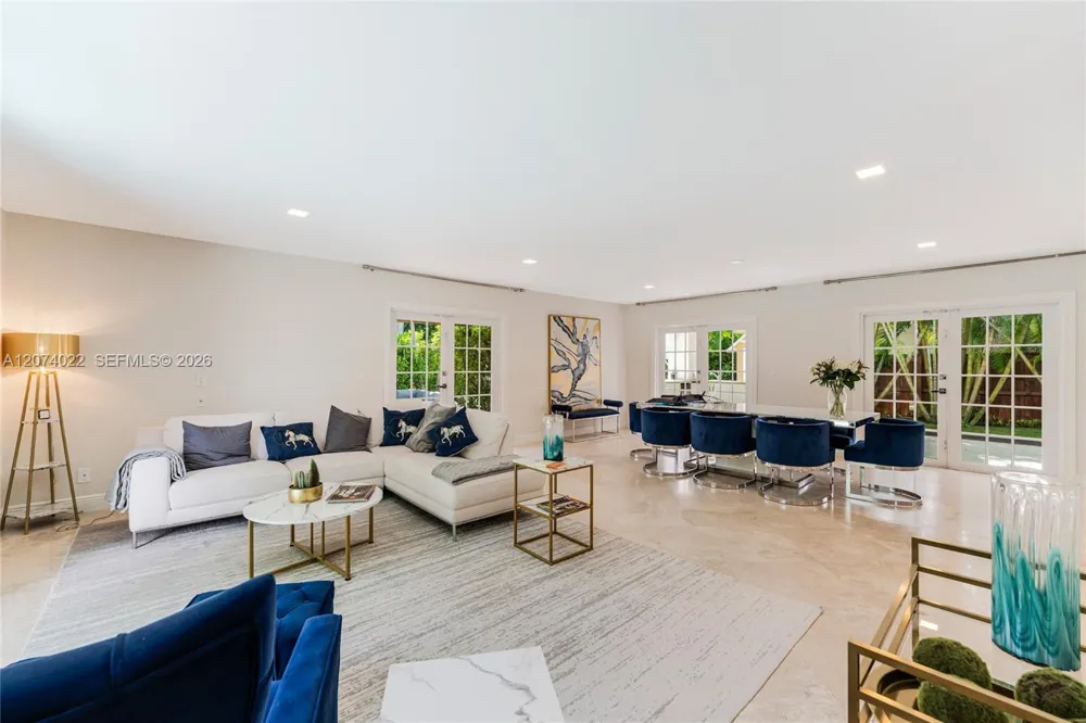 140 Hibiscus Dr Miami Beach, FL 33139