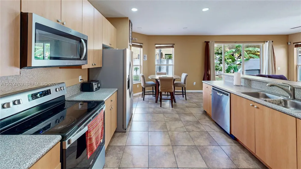 2215 Portofino Ave Homestead, FL 33033