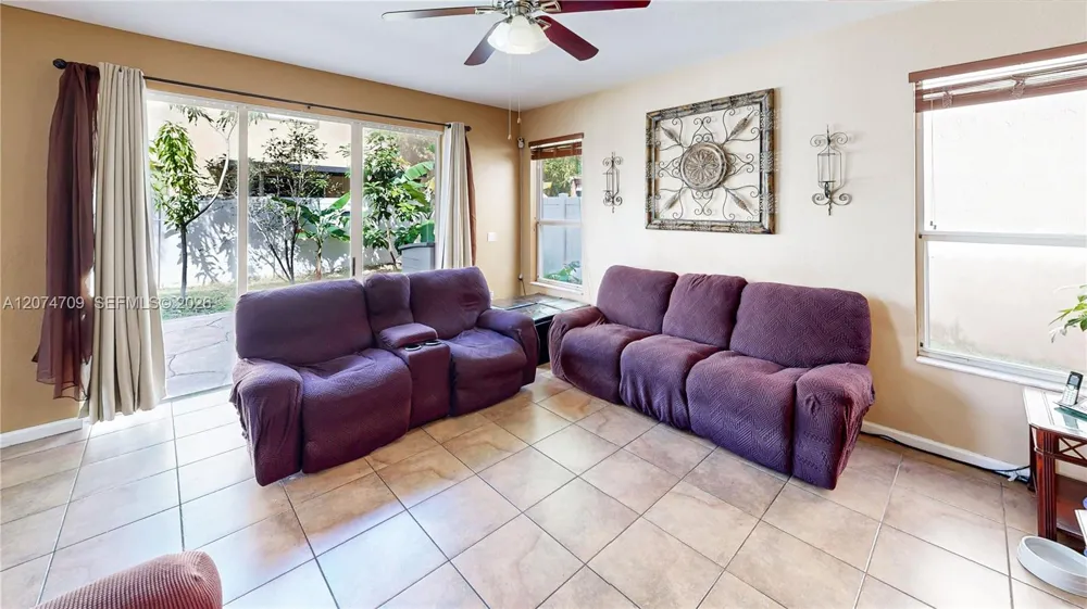 2215 Portofino Ave Homestead, FL 33033