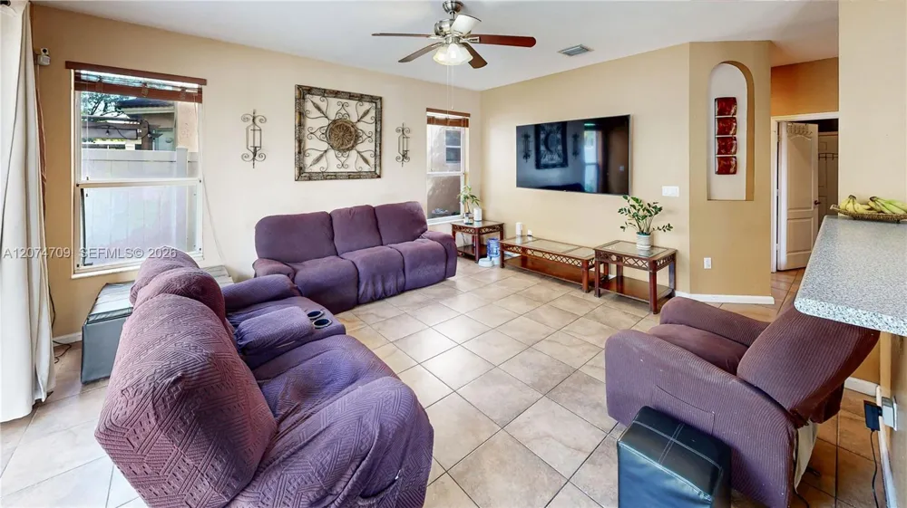 2215 Portofino Ave Homestead, FL 33033