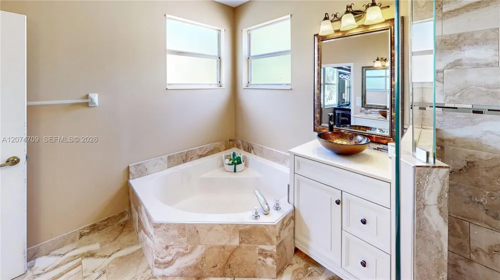 2215 Portofino Ave Homestead, FL 33033