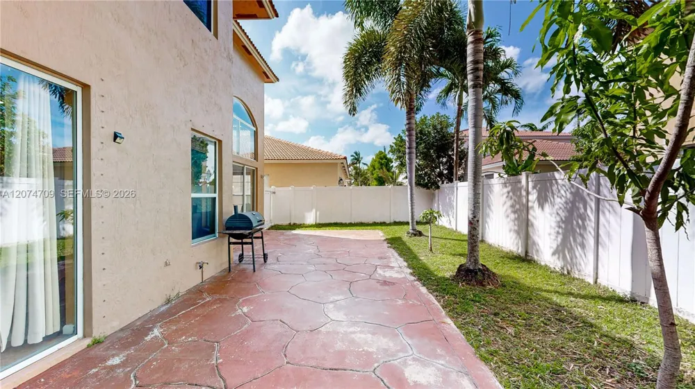 2215 Portofino Ave Homestead, FL 33033