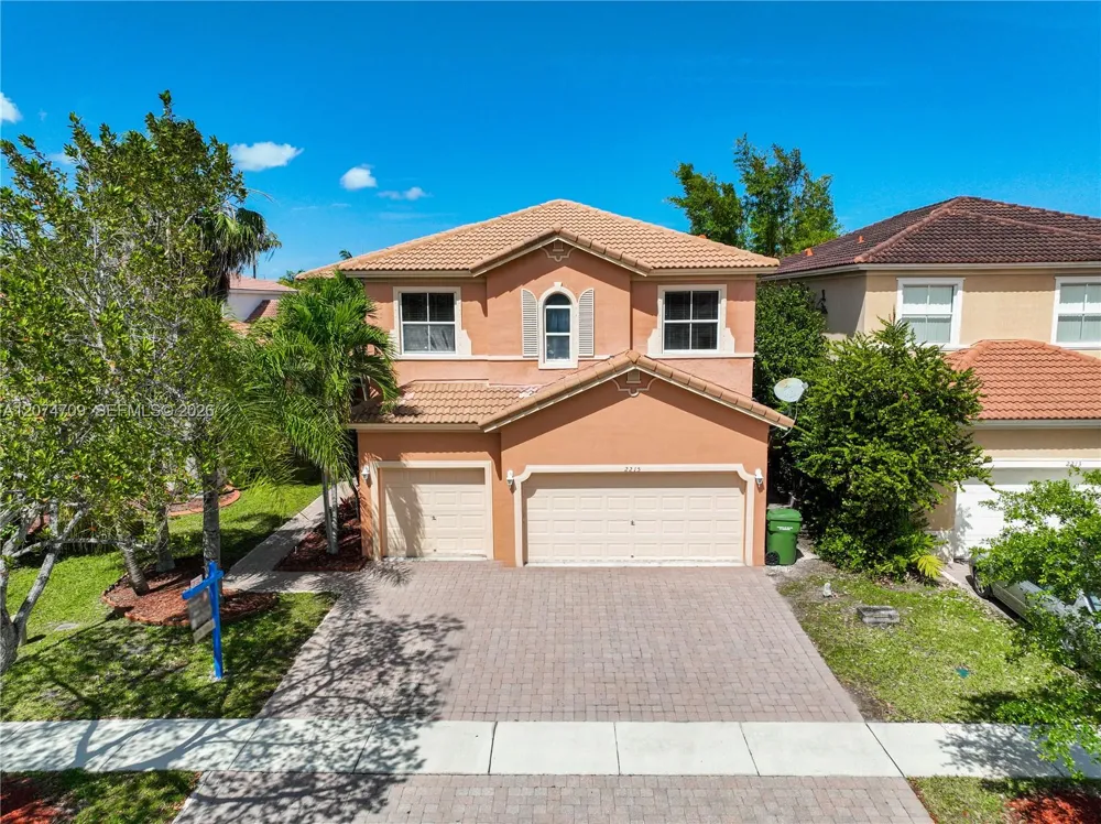 2215 Portofino Ave Homestead, FL 33033