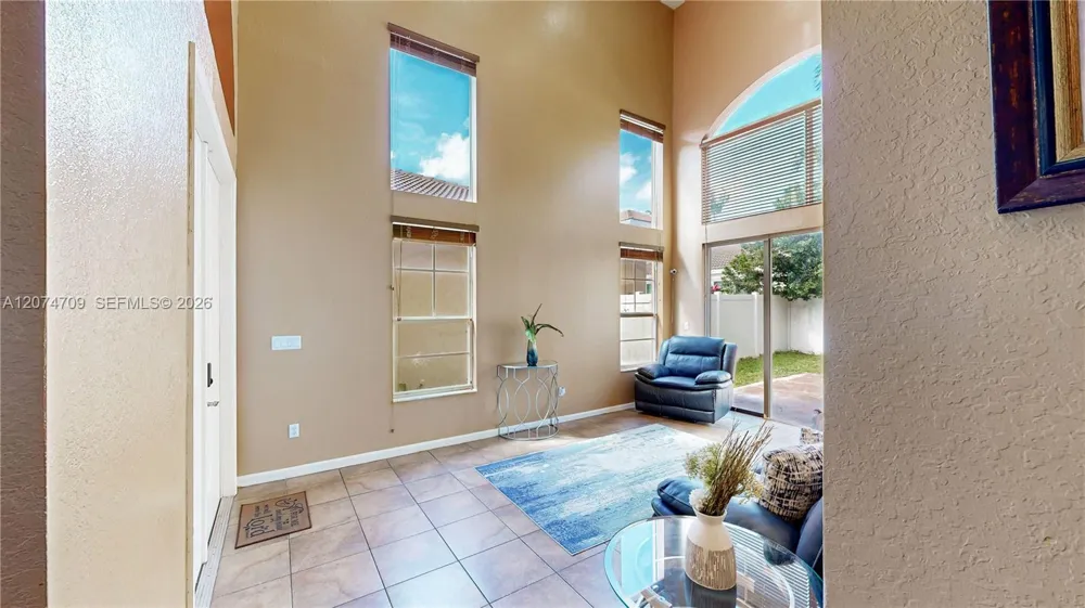 2215 Portofino Ave Homestead, FL 33033
