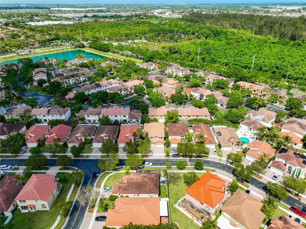 2215 Portofino Ave Homestead, FL 33033