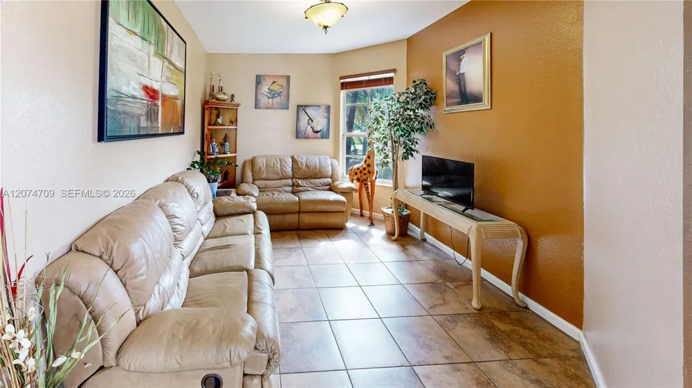 2215 Portofino Ave Homestead, FL 33033