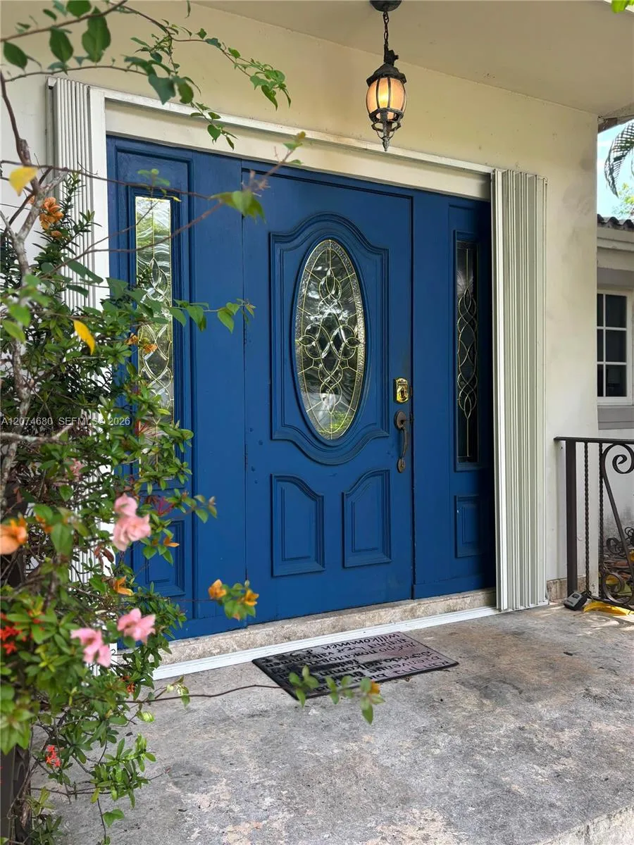 447 Blue Rd Coral Gables, FL 33146