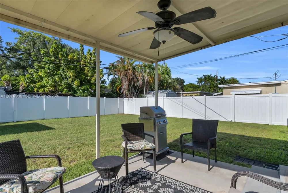 6387 SW 42nd St South Miami, FL 33155
