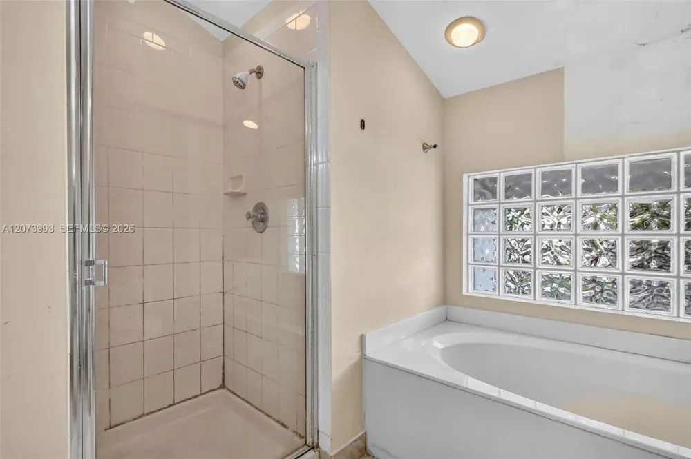 253 NE 211th Ter Miami, FL 33179
