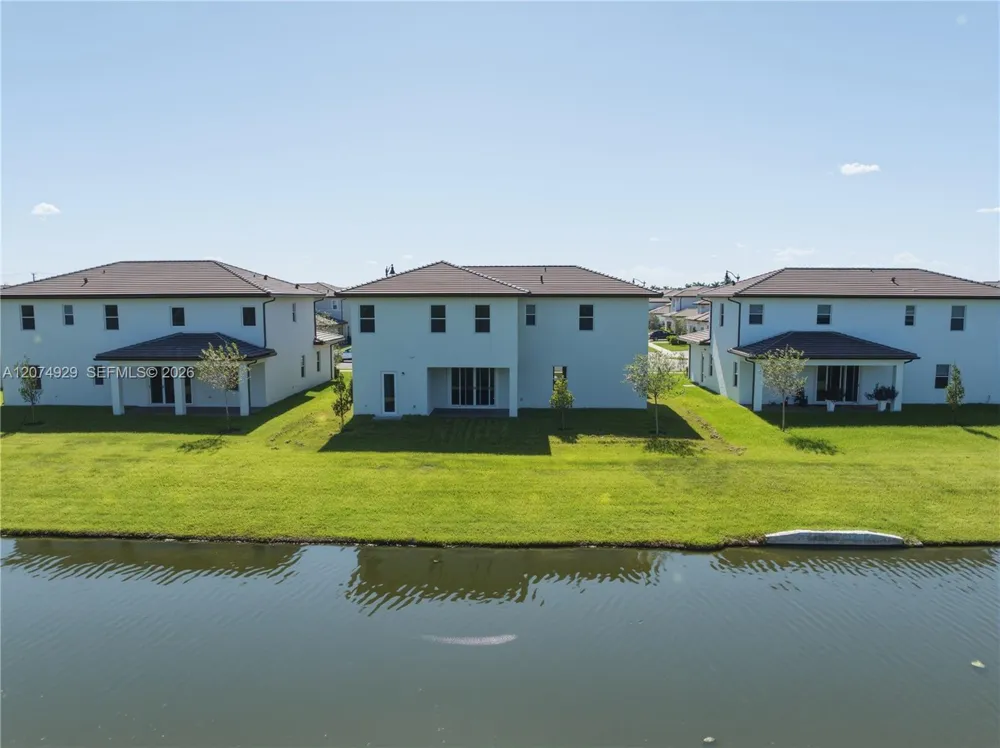 4372 SW 122nd Ter Davie, FL 33330