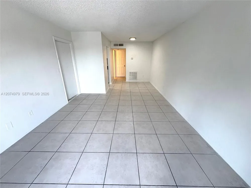 2023 S Semoran Blvd #D Orlando, FL 32822