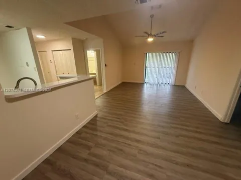 11229 W Atlantic Blvd #305