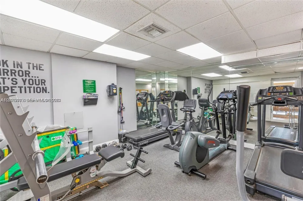 1455 Treasure Dr #PH-H North Bay Village, FL 33141