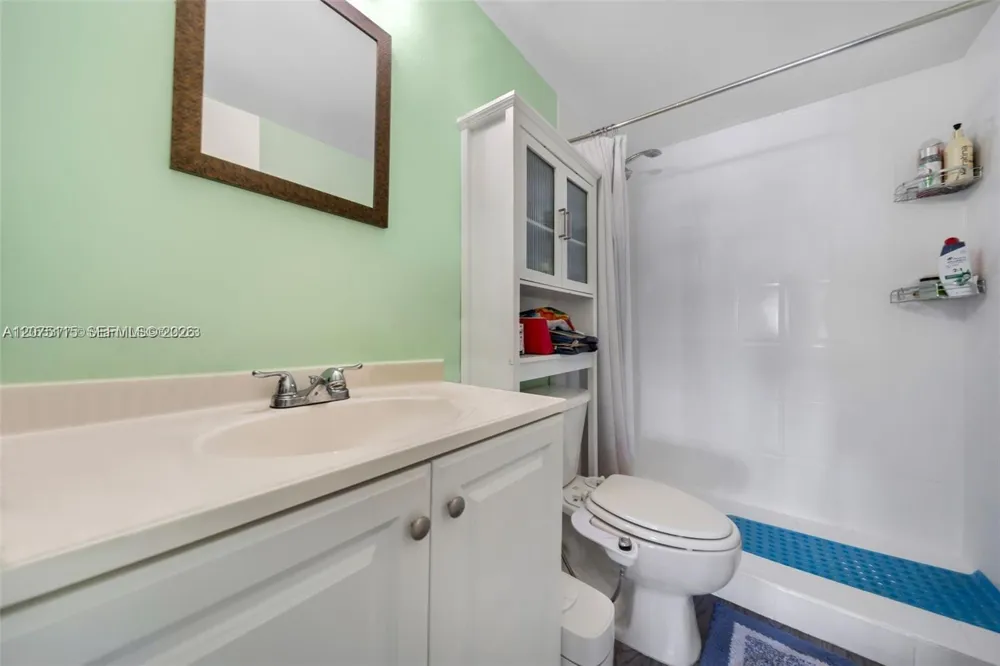 1455 Treasure Dr #PH-H North Bay Village, FL 33141