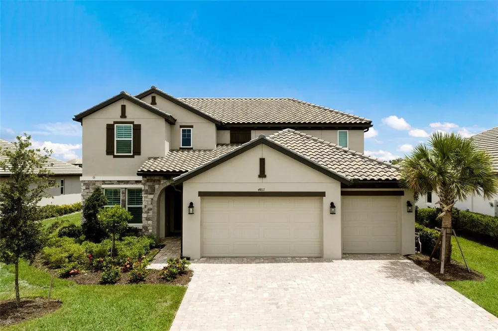 4811 HONEY DEW LANE Bradenton, FL 34211