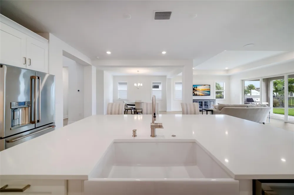 4811 HONEY DEW LANE Bradenton, FL 34211