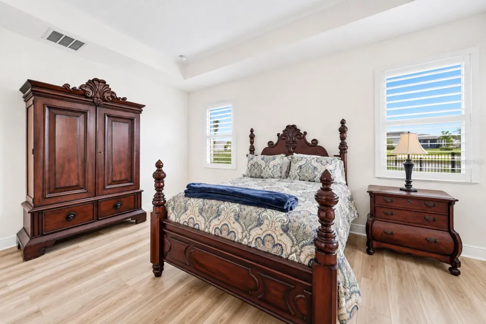 4811 HONEY DEW LANE Bradenton, FL 34211