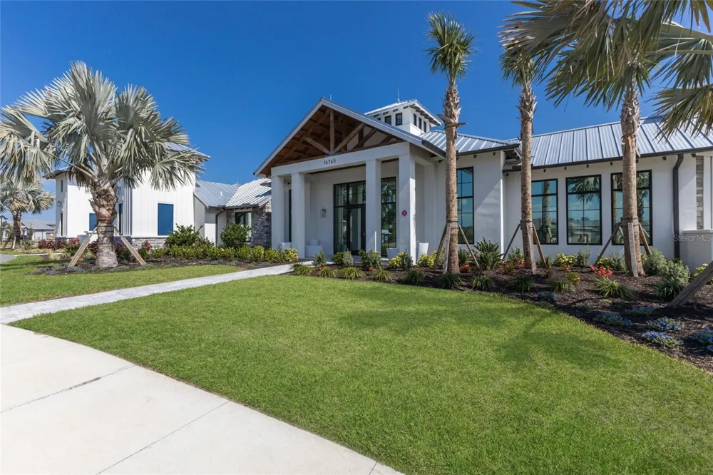 4811 HONEY DEW LANE Bradenton, FL 34211