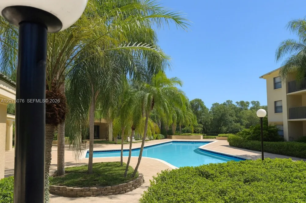 9999 Summerbreeze Dr #216 Sunrise, FL 33322