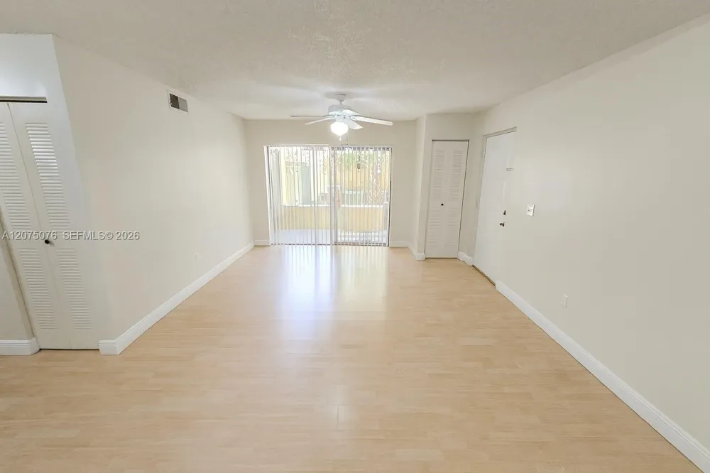 9999 Summerbreeze Dr #216 Sunrise, FL 33322