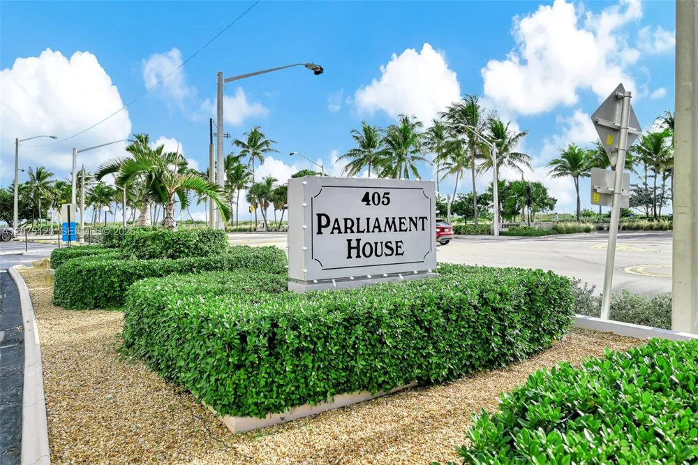 405 Ocean Blvd #103 Pompano Beach, FL 33062