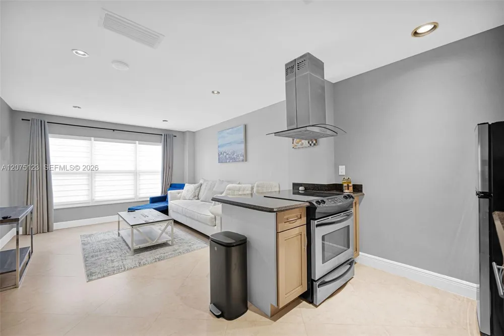 405 Ocean Blvd #103 Pompano Beach, FL 33062