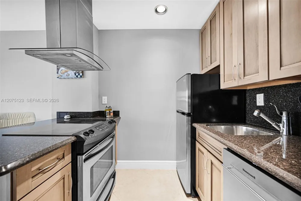 405 Ocean Blvd #103 Pompano Beach, FL 33062