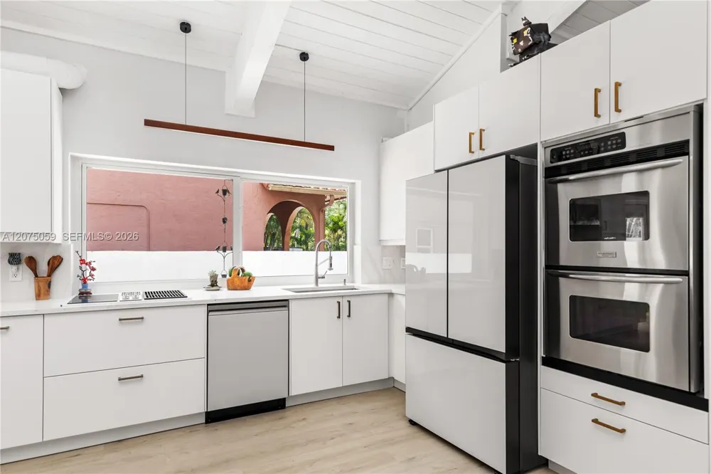 801 Mockingbird Ln Plantation, FL 33324