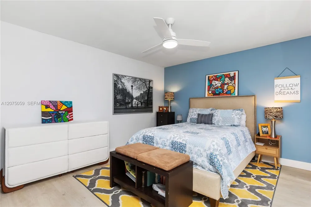 801 Mockingbird Ln Plantation, FL 33324