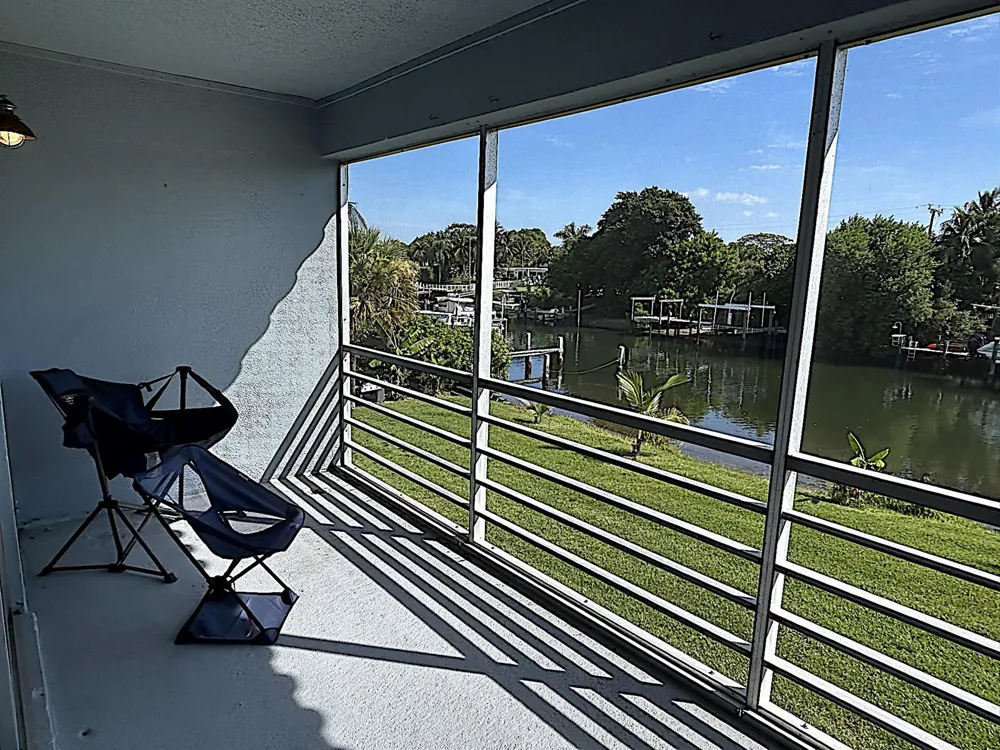 342 Southwind Drive #203 North Palm Beach, FL 33408