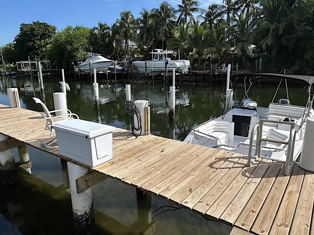 342 Southwind Drive #203 North Palm Beach, FL 33408