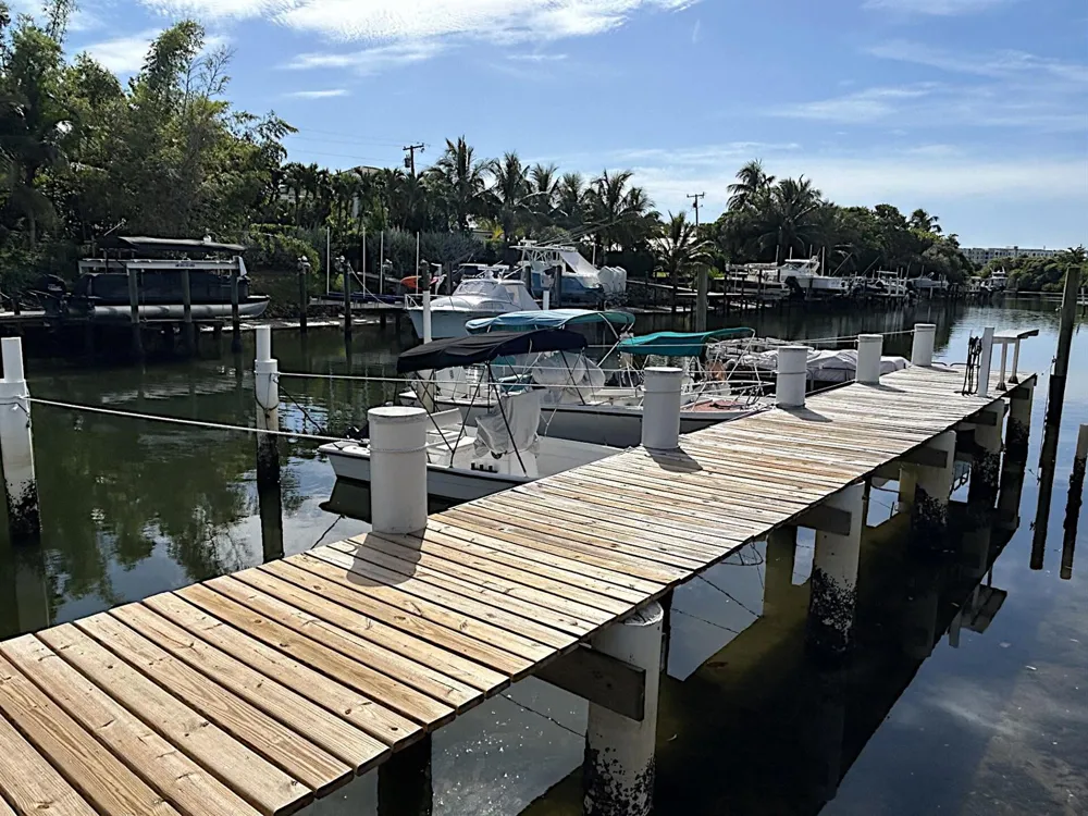 342 Southwind Drive #203 North Palm Beach, FL 33408