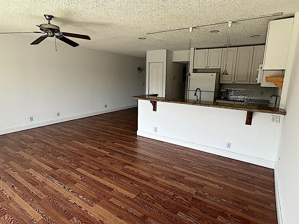 342 Southwind Drive #203 North Palm Beach, FL 33408