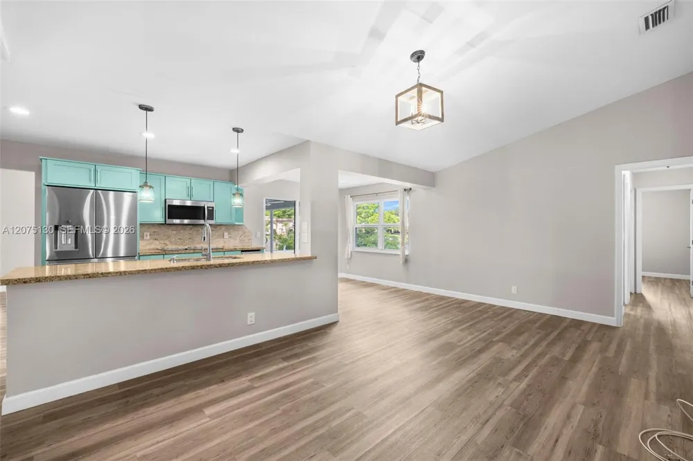 1151 NW 78th Ter #. Plantation, FL 33322