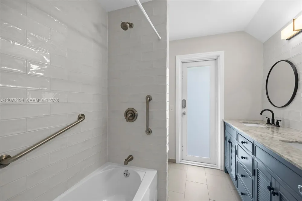 1151 NW 78th Ter #. Plantation, FL 33322