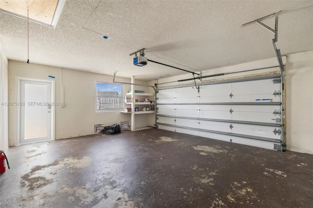 1151 NW 78th Ter #. Plantation, FL 33322