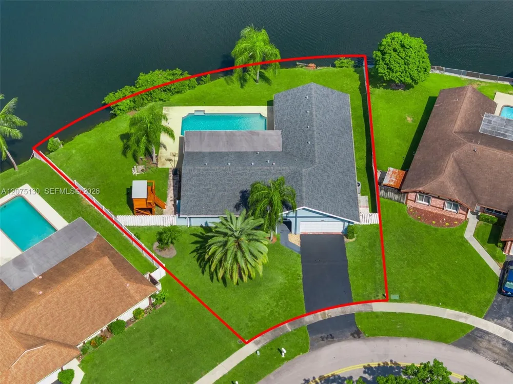 1151 NW 78th Ter #. Plantation, FL 33322
