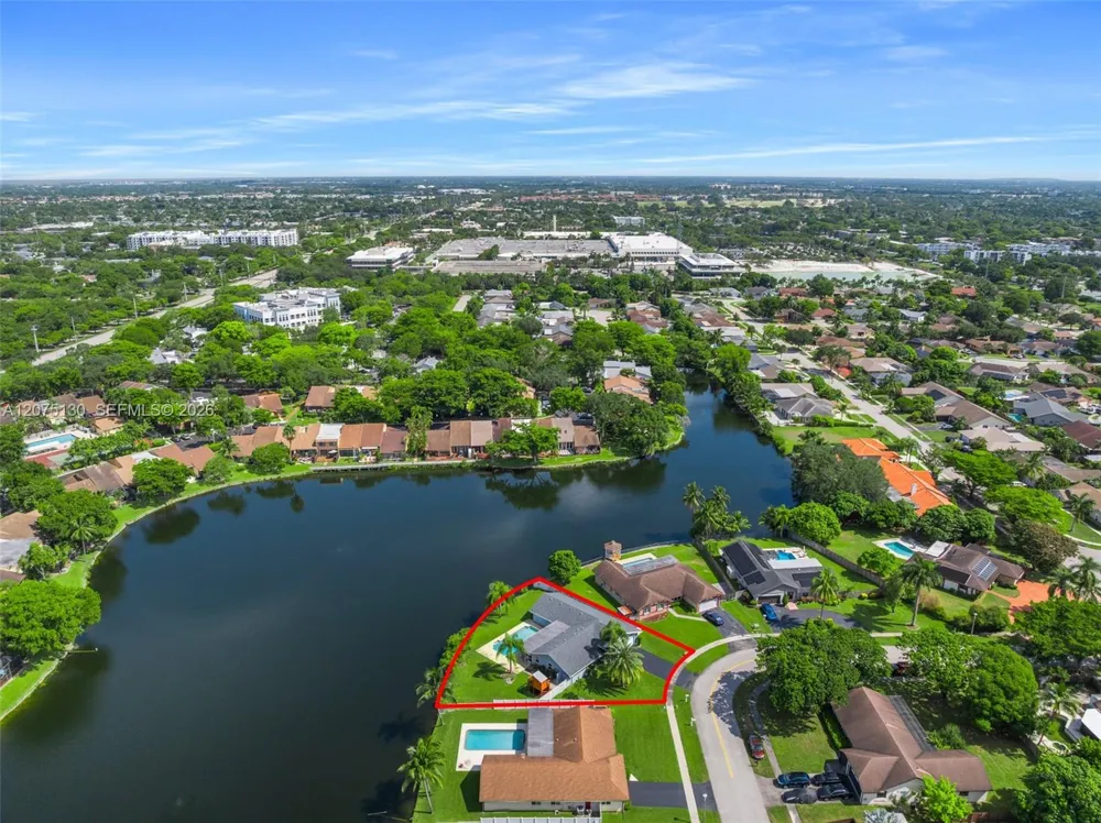 1151 NW 78th Ter #. Plantation, FL 33322