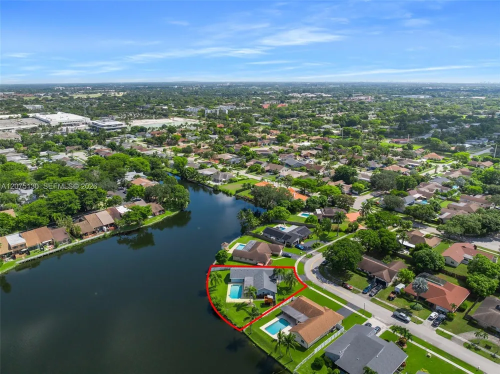 1151 NW 78th Ter #. Plantation, FL 33322