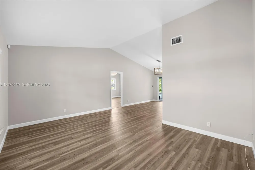 1151 NW 78th Ter #. Plantation, FL 33322
