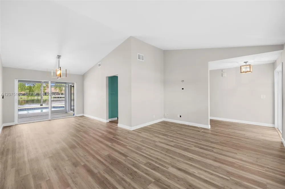 1151 NW 78th Ter #. Plantation, FL 33322