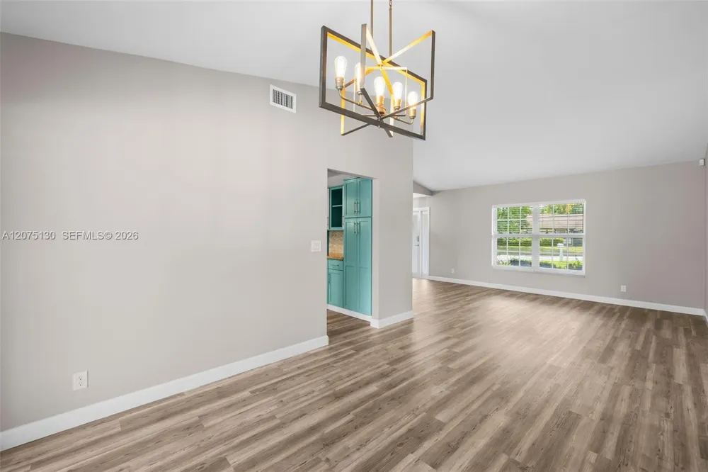 1151 NW 78th Ter #. Plantation, FL 33322
