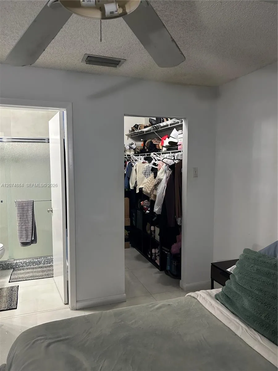 5587 Park Rd #5587 Dania Beach, FL 33312